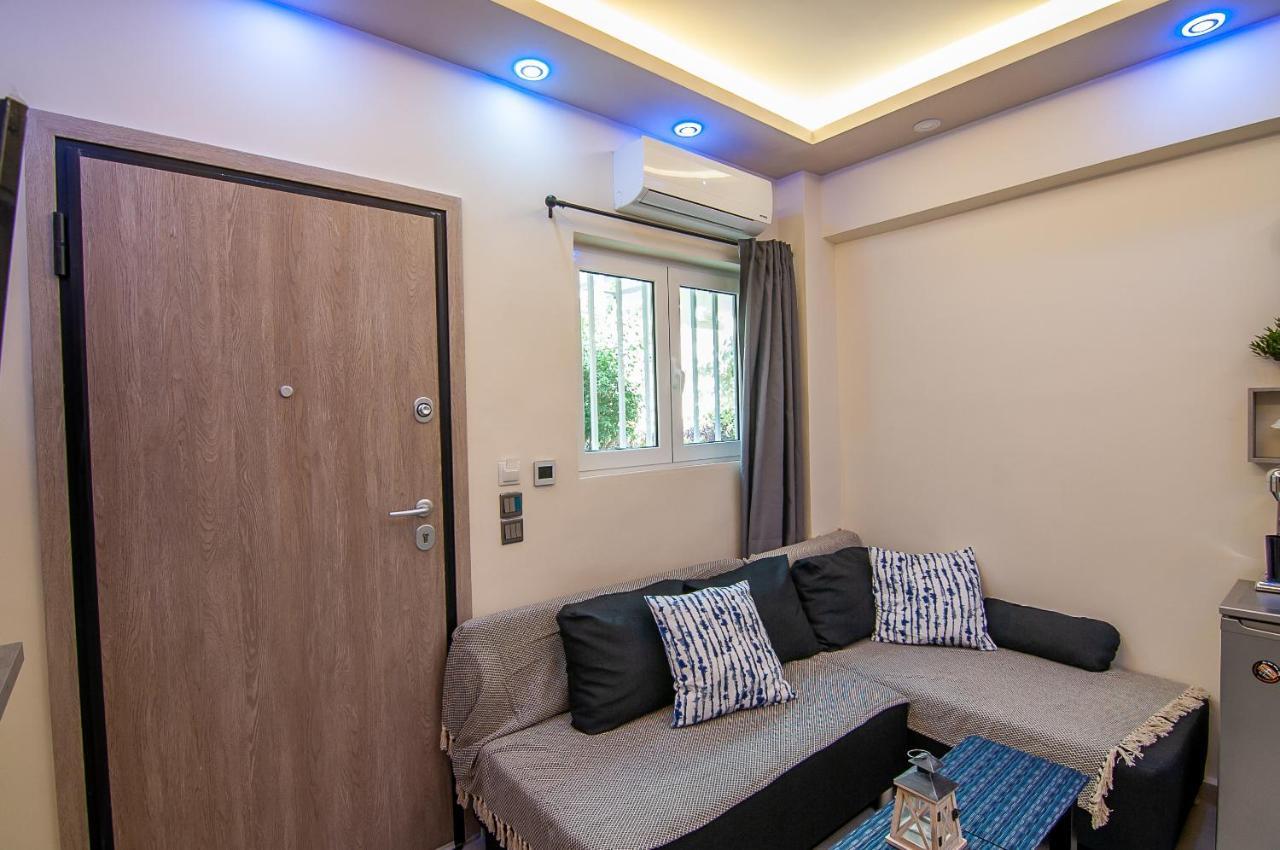 Modern Studio For 4 In Glyfada Apartment Athens Exterior photo